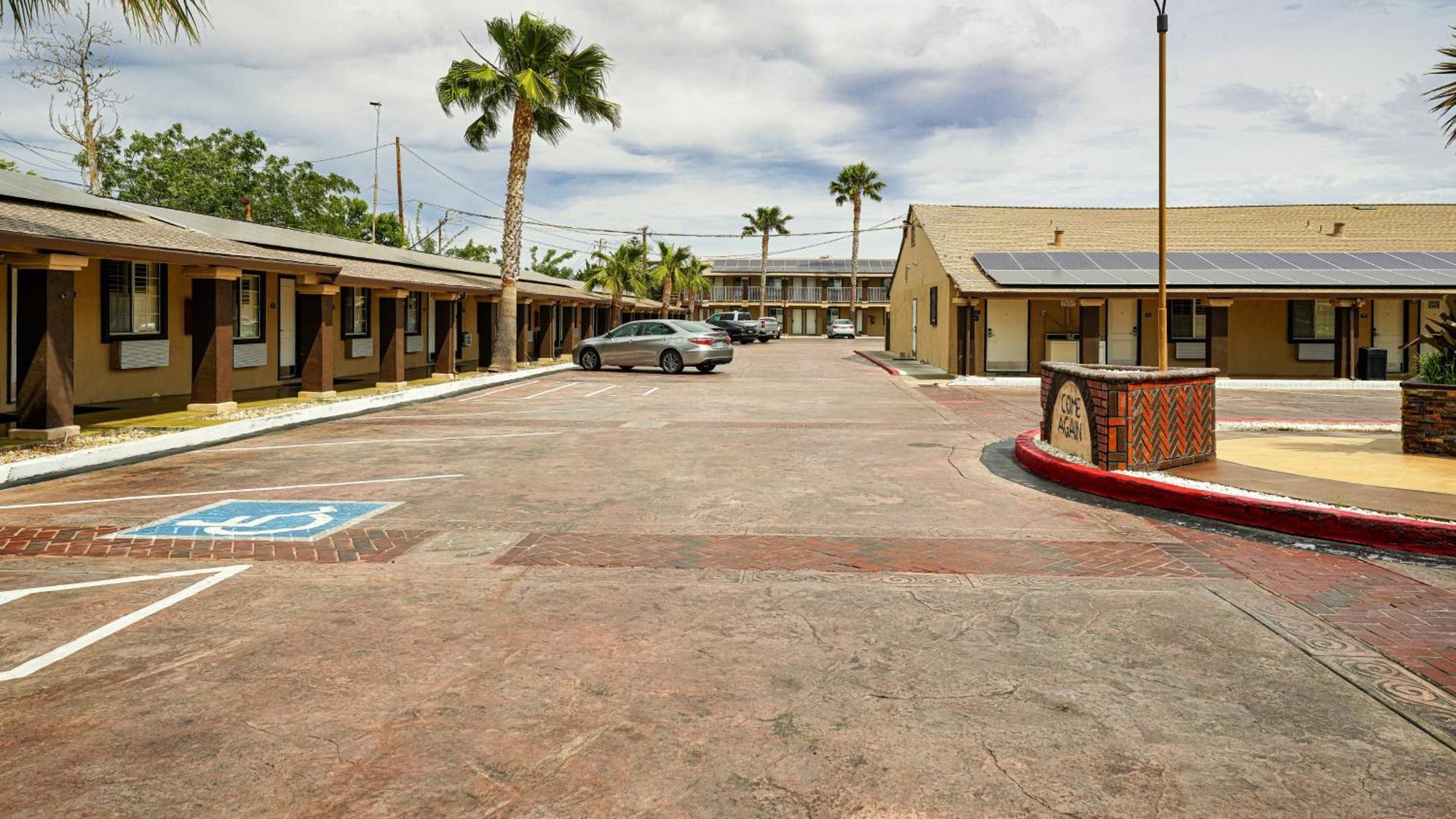 Americas Best Value Inn, Antioch Esterno foto